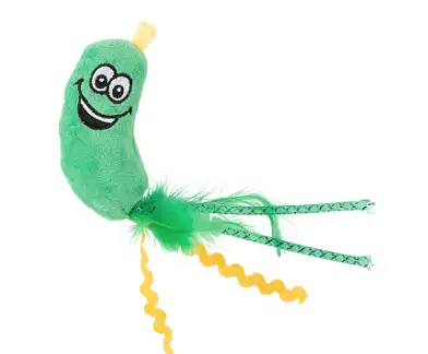 Mr.Kranch Игрушка для кошек Огурчик плюшевая с кошачьей мятой и перышками